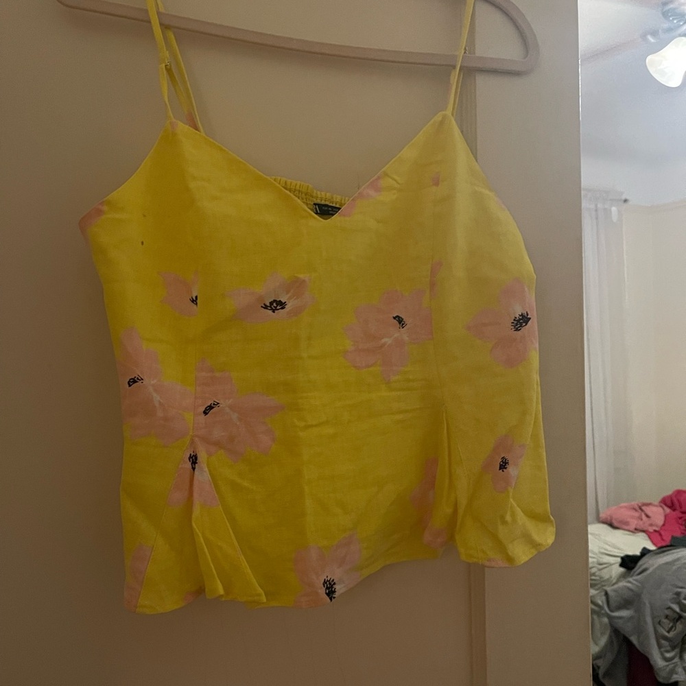 Zara yellow flower crop top